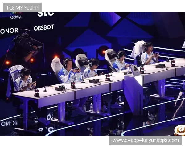 中国电子竞技队：勇夺荣耀，闪耀国际赛场